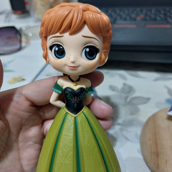Disney Frozen Princess Anna in Green Ball Gown Collectible Figurine Toy Pretty - Picture 5 of 8